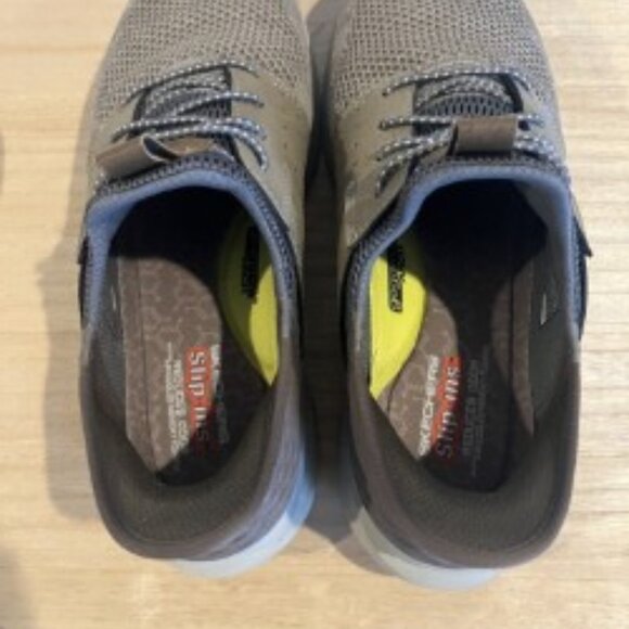 Men's Size 10 Sketchers Slip-ins - Picture 3 of 5